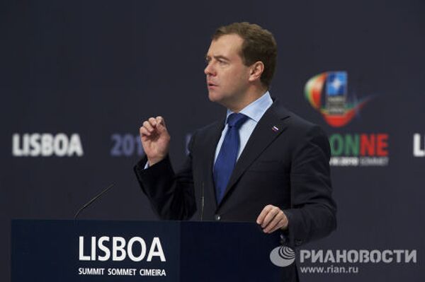 Президент РФ Д.Медведев провел пресс-конференцию на саммите Россия–НАТО в Лиссабоне