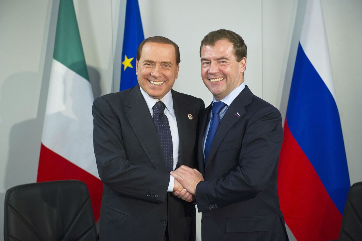 Президент РФ Д.Медведев встретился с премьером Италии С.Берлускони