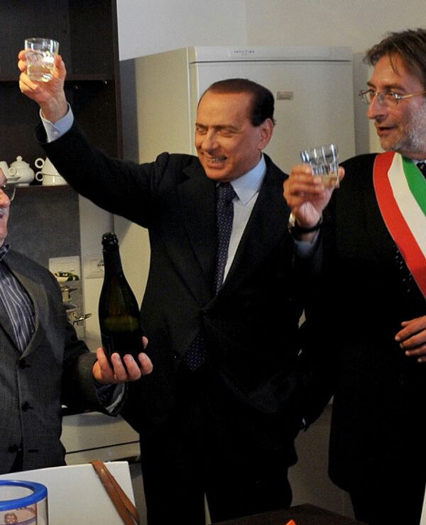Сильвио Берлускони: гуляка