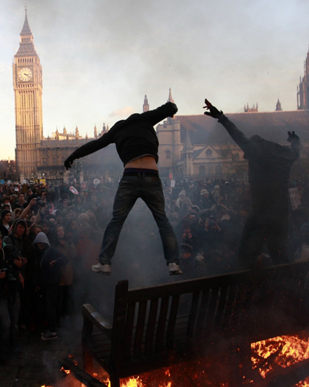 студенческая демонстрация в лондоне