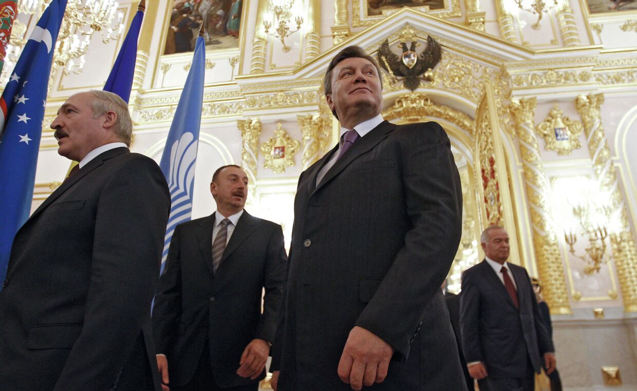 Д.Медведев на саммите СНГ в Кремле