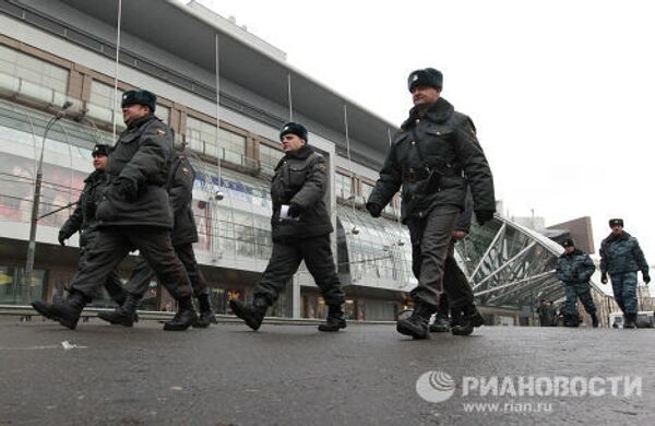 Усилены меры безопасности у Киевского вокзала