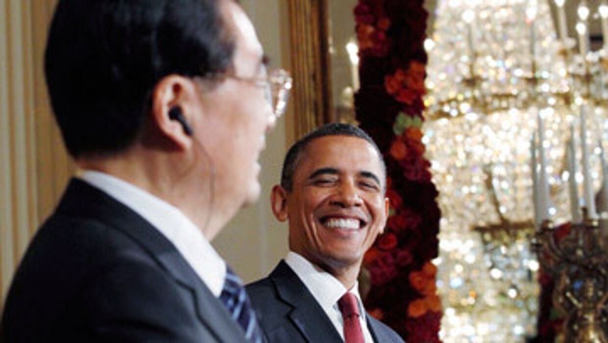 Председатель Китая Ху Цзиньтао во вторник 18 января прибыл в Вашингтон с двухдневным официальным визитом