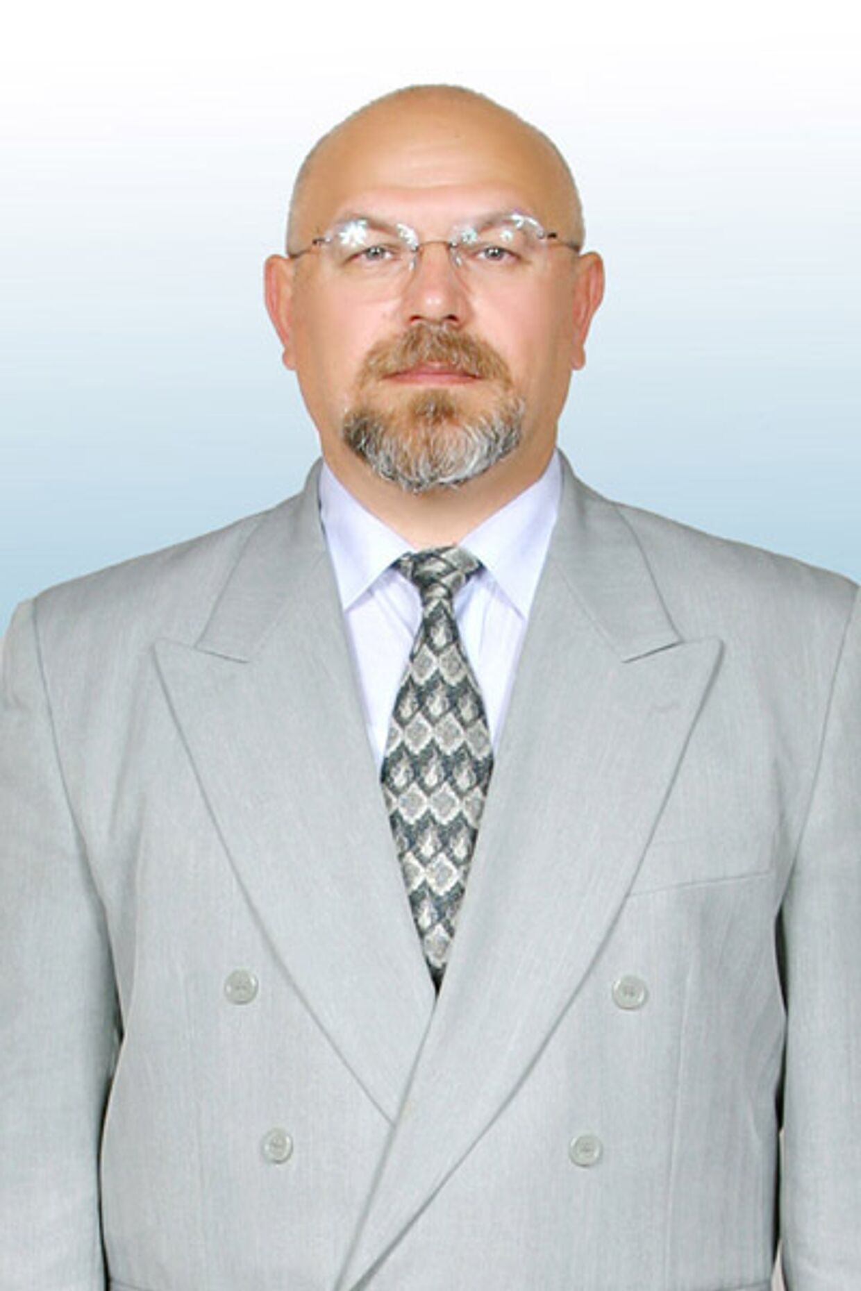 Генеральный консул России во Львове Евгений Гузеев 