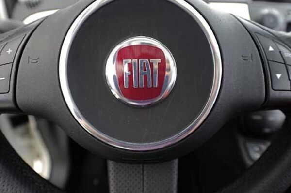 логотип концерна FIAT