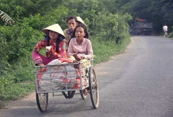 С 1 января 2011 года во Вьетнаме резко усложняется усыновление ребенка иностранцами.