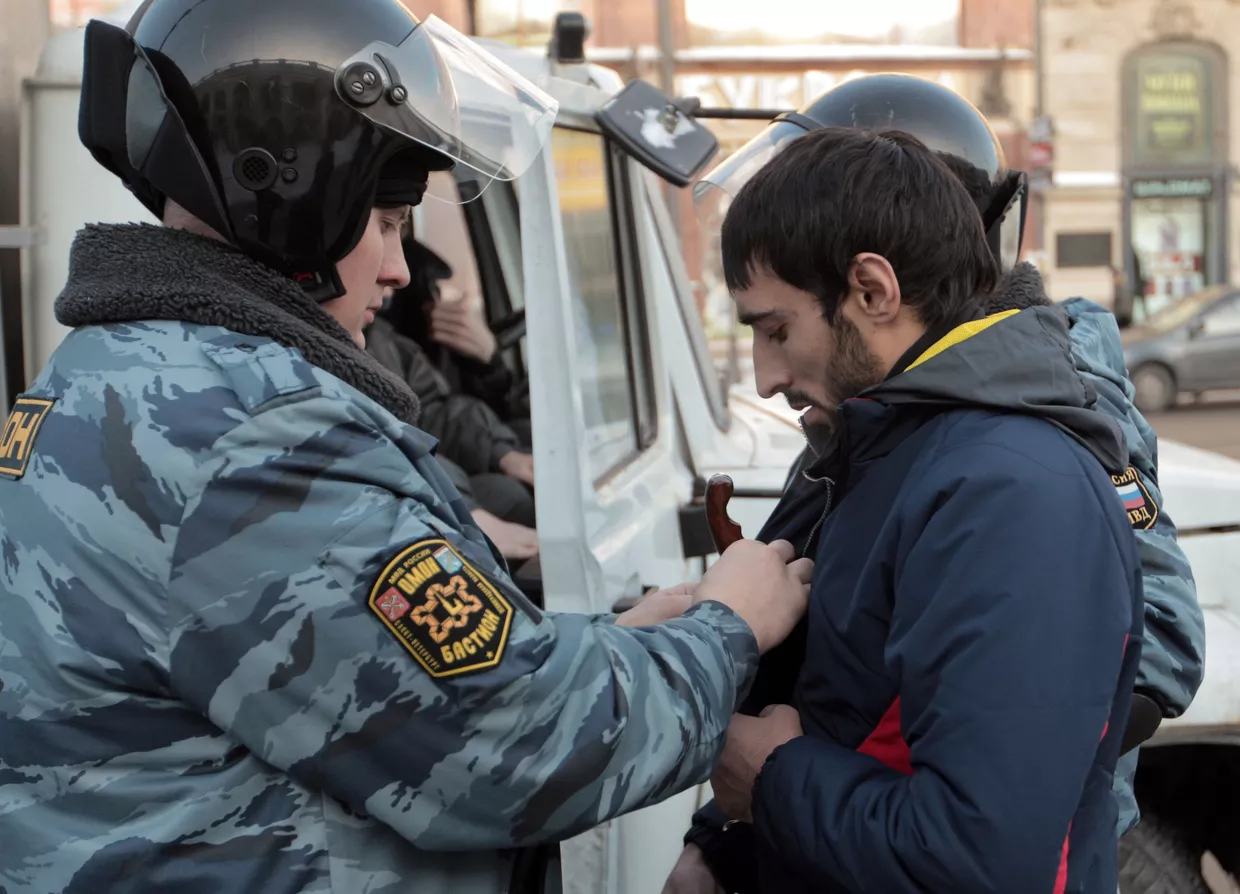 Усиление мер безопасности в центре Санкт-Петербурга в связи с информацией о возможных беспорядках на национальной почве Усиление мер безопасности в центре Санкт-Петербурга в связи с информацией о возможных беспорядках на национальной почве