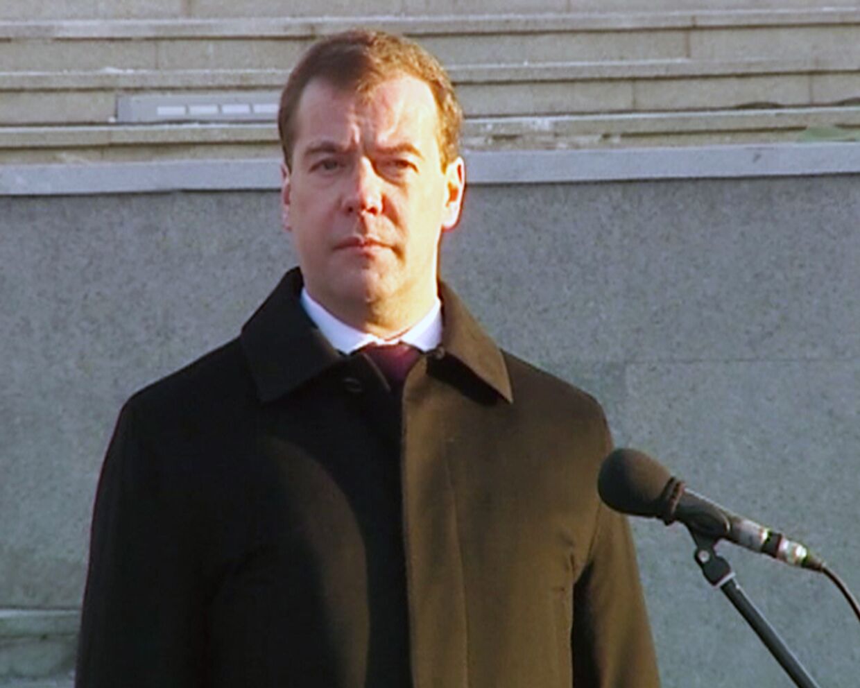 Медведев: Россия должна быть благодарна президенту Ельцину