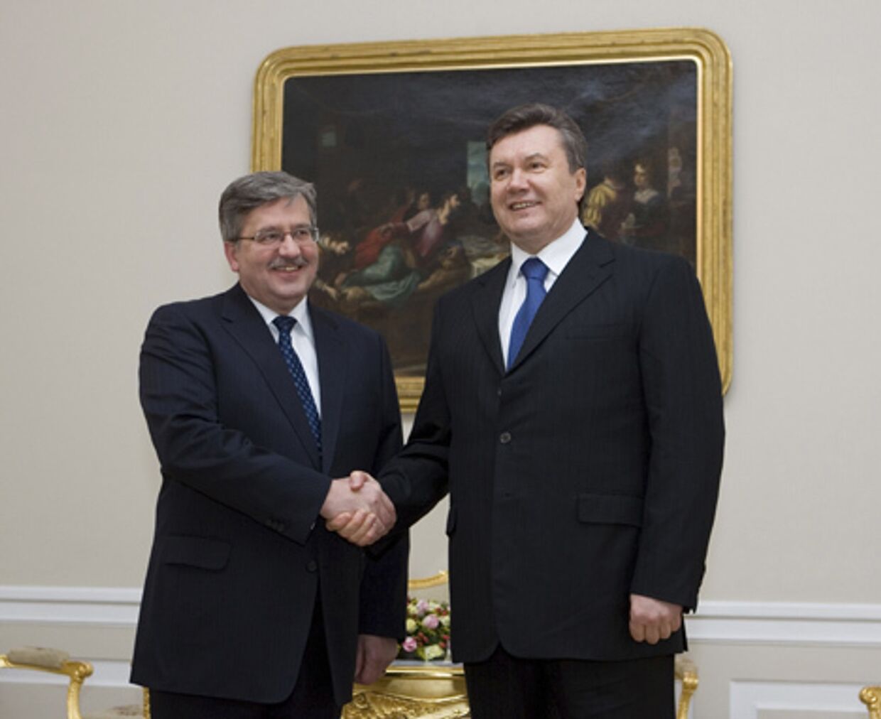  президент Янукович встретился с президентом Коморовским
