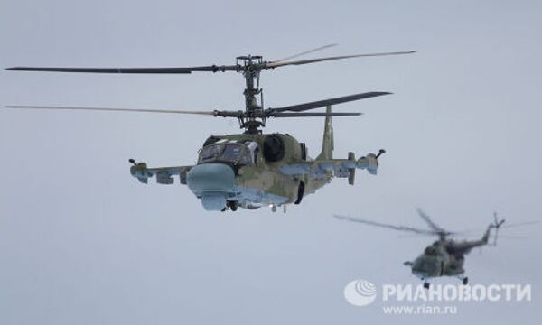Полеты новых многоцелевых вертолетов Ка-52