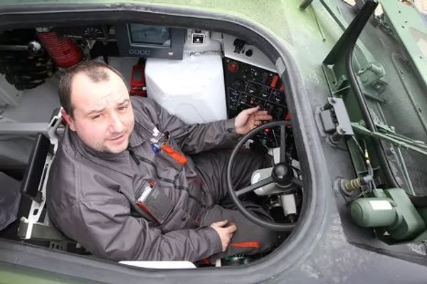 Как собирают БТР: Pandur II 8x8