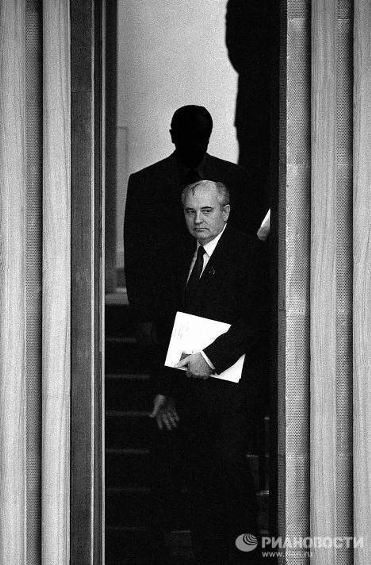 Михаил Горбачев. За час до избрания президентом СССР Михаил Горбачев. За час до избрания президентом СССР