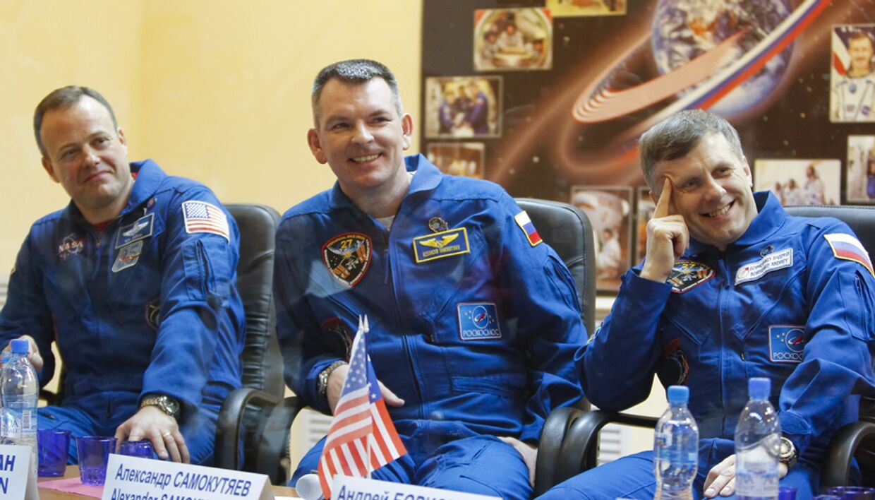 Все члены американо-российского экипажа впервые летят на орбитальную станцию на «Союзе» 