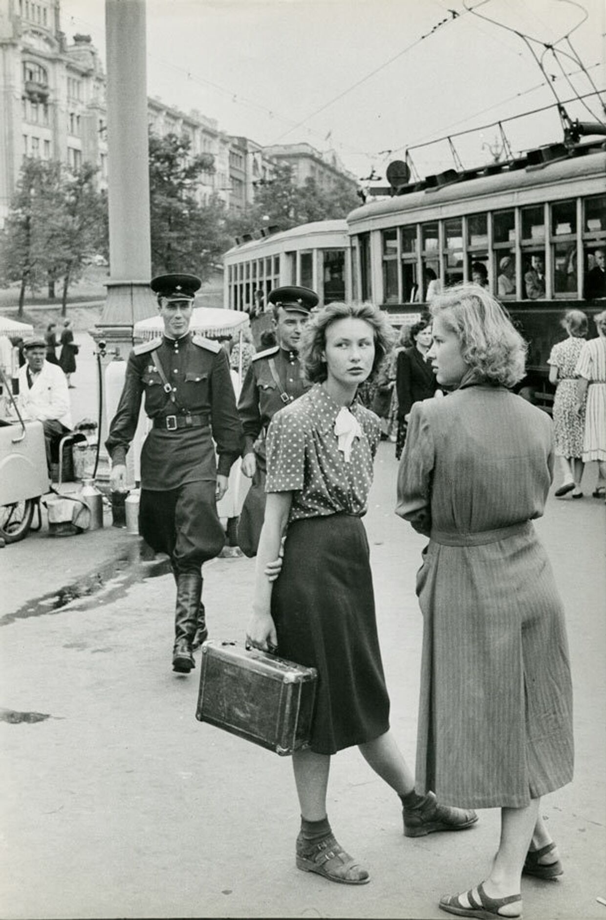 фотография Анри Картье-Брессон во время его визита в Москву в 1954 году