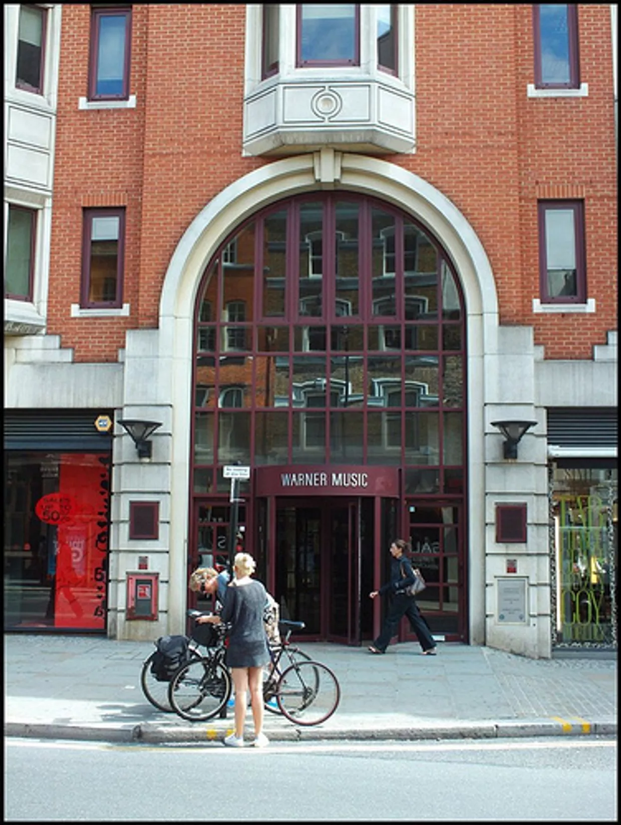 Warner Music