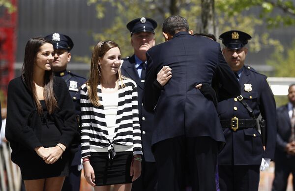 Обама почтил память жертв теракта 11 сентября в Нью-Йорке