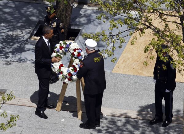 Обама почтил память жертв теракта 11 сентября в Нью-Йорке