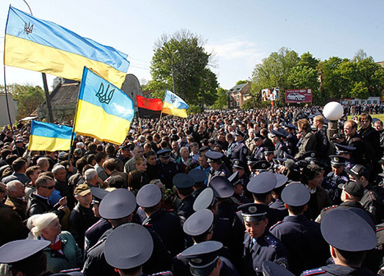 # 9 мая во Львове произошли беспорядки и столкновения