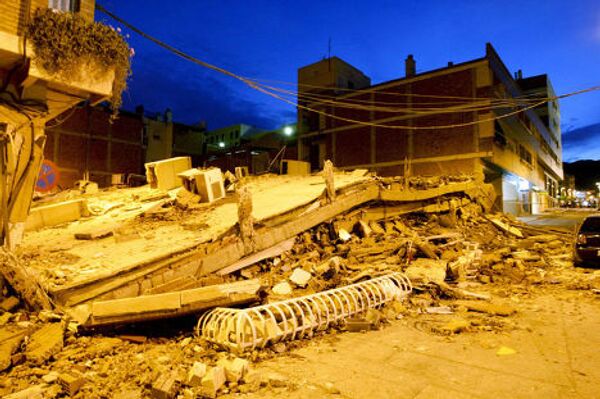 землетрясение магнитудой 5,3 близ города Лорка на юге Испании