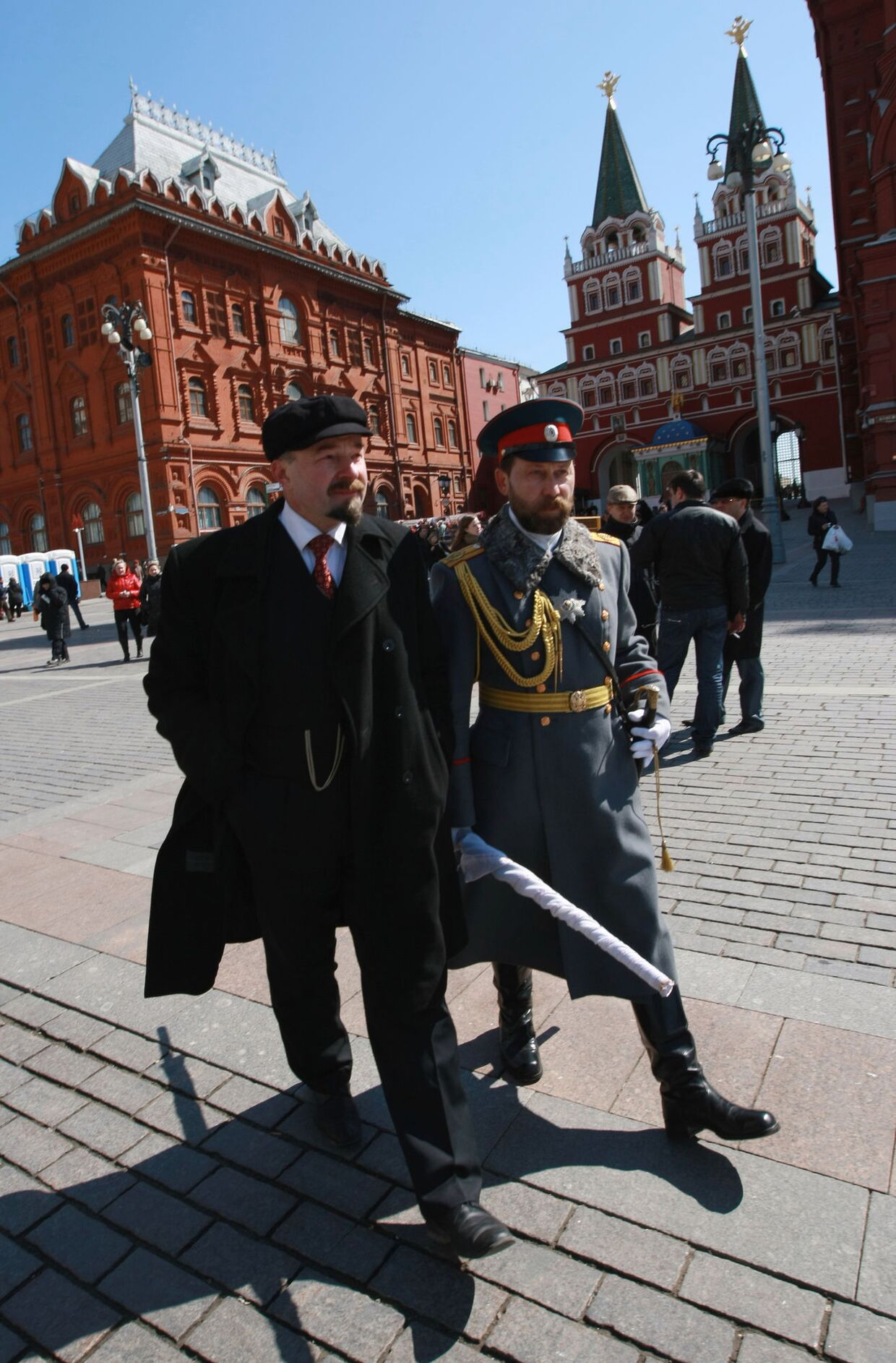 Двойник В.И.Ленина на Красной площади в Москве
