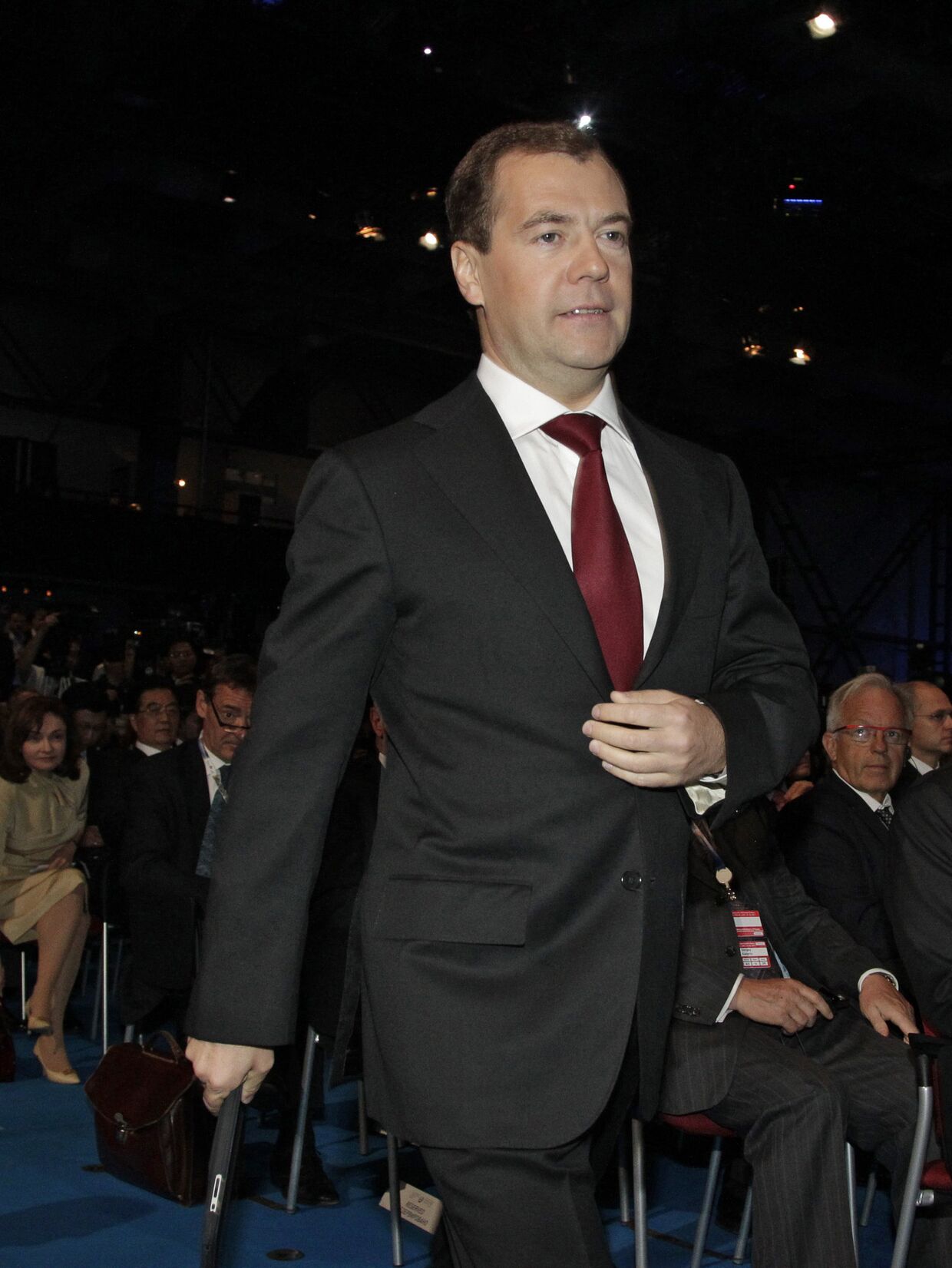 Дмитрий Медведев открывает XV Петербургский международный экономический форум
