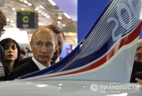Премьер-министр Владимир Путин посетил 49-й Международный авиакосмический салон Ле Бурже в Париже