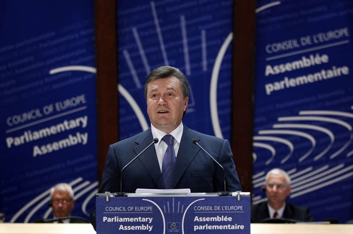 Президент Украины Виктор Янукович выступает на сессии Парламентской Ассамблеи Совета Европы