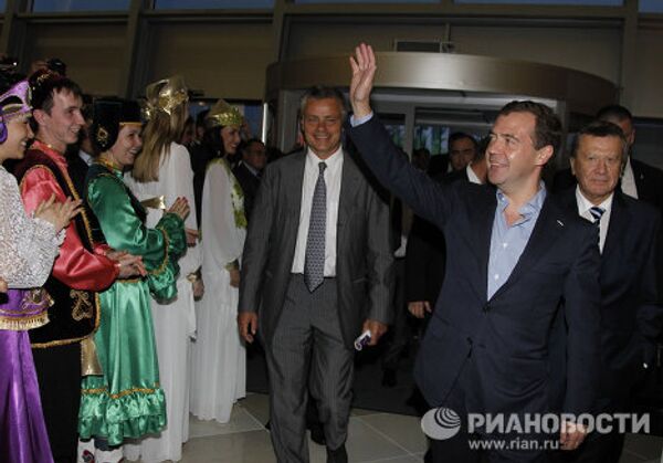 Президент РФ Д.Медведев посетил скачки в Казани