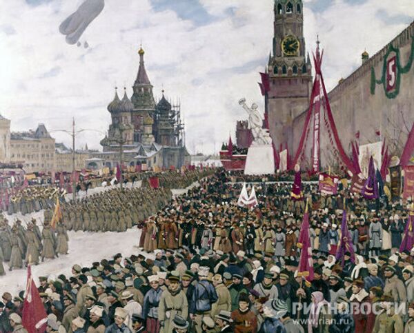 Репродукция картины К.Ф.Юона Парад Красной Армии