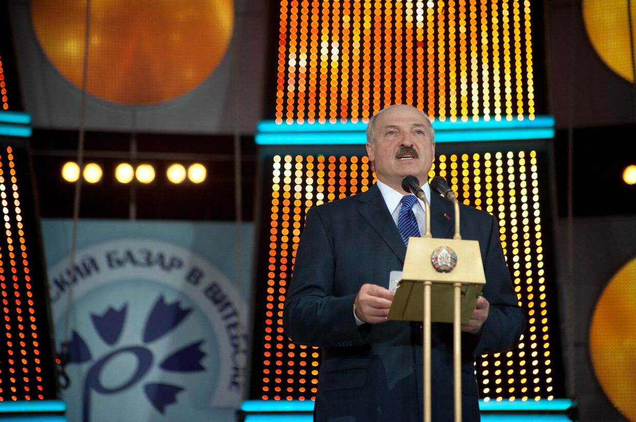 Александр Лукашенко на открытии XX Международного фестиваля искусств Славянский базар в Витебске