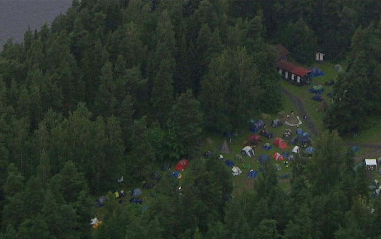 Молодежный лагерь под Осло, где неизвестный мужчина открыл стрельбу 22 июля 2011 года