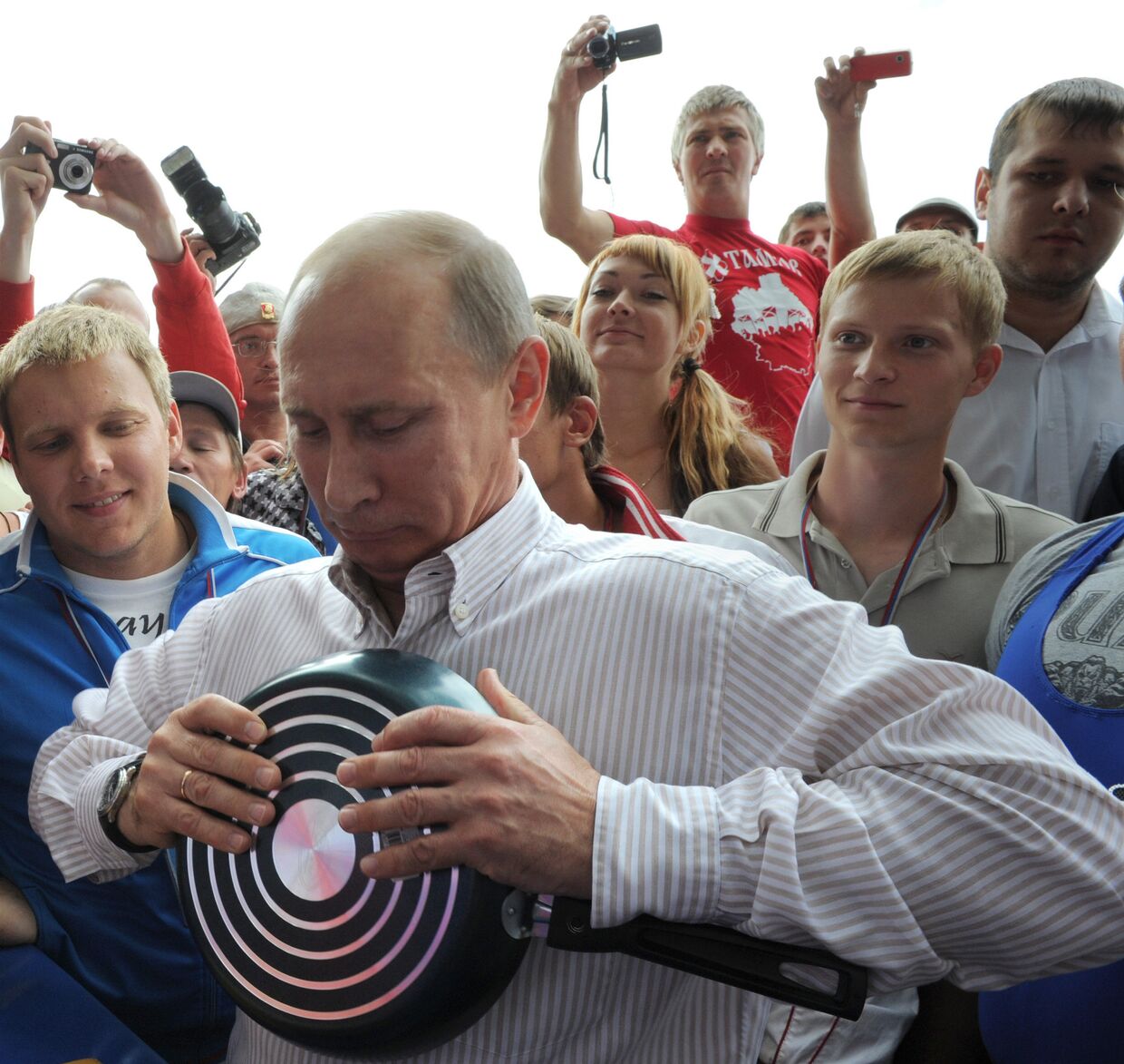 Посещение В.Путиным молодежного форума Селигер-2011
