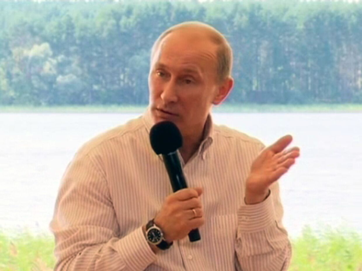 ИноСМИ__Путин на Селигере 