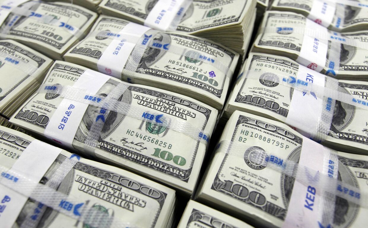 Доллары США в корейском банке