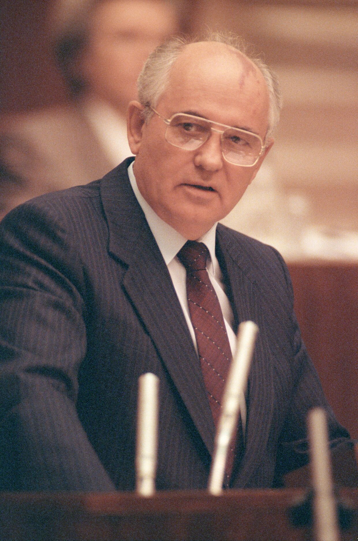 Выступление М.Горбачева на сессии ВС СССР 