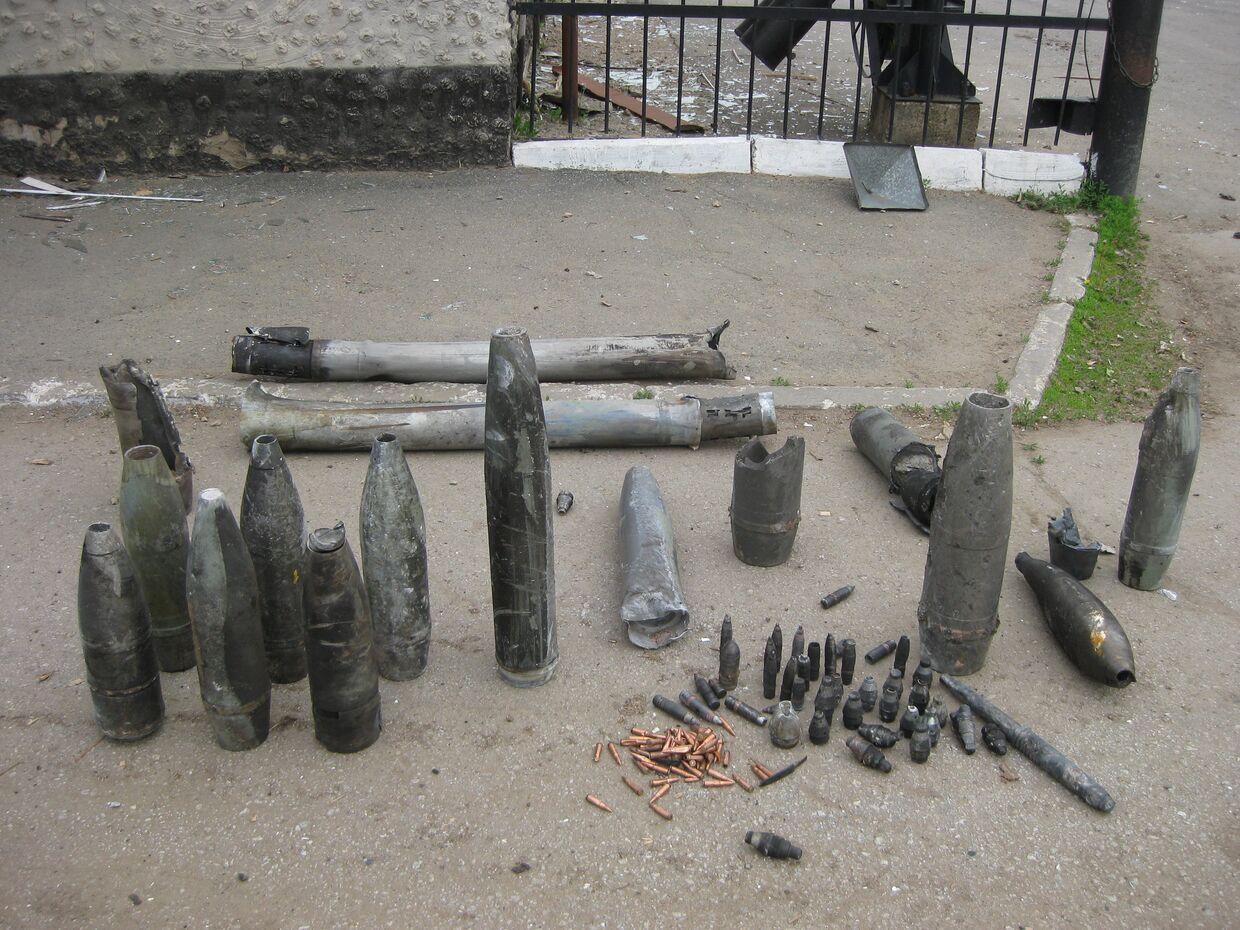 Неразорвавшиеся снаряды в воинской части села Пугачево в Удмуртии