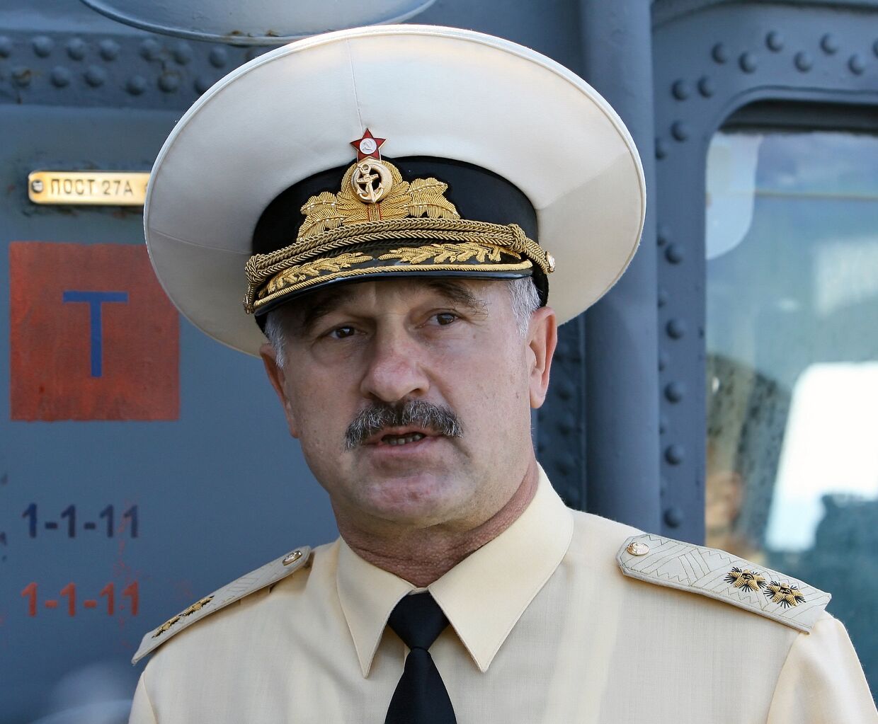 Командующий Тихоокеанским флотом адмирал Константин Сиденко