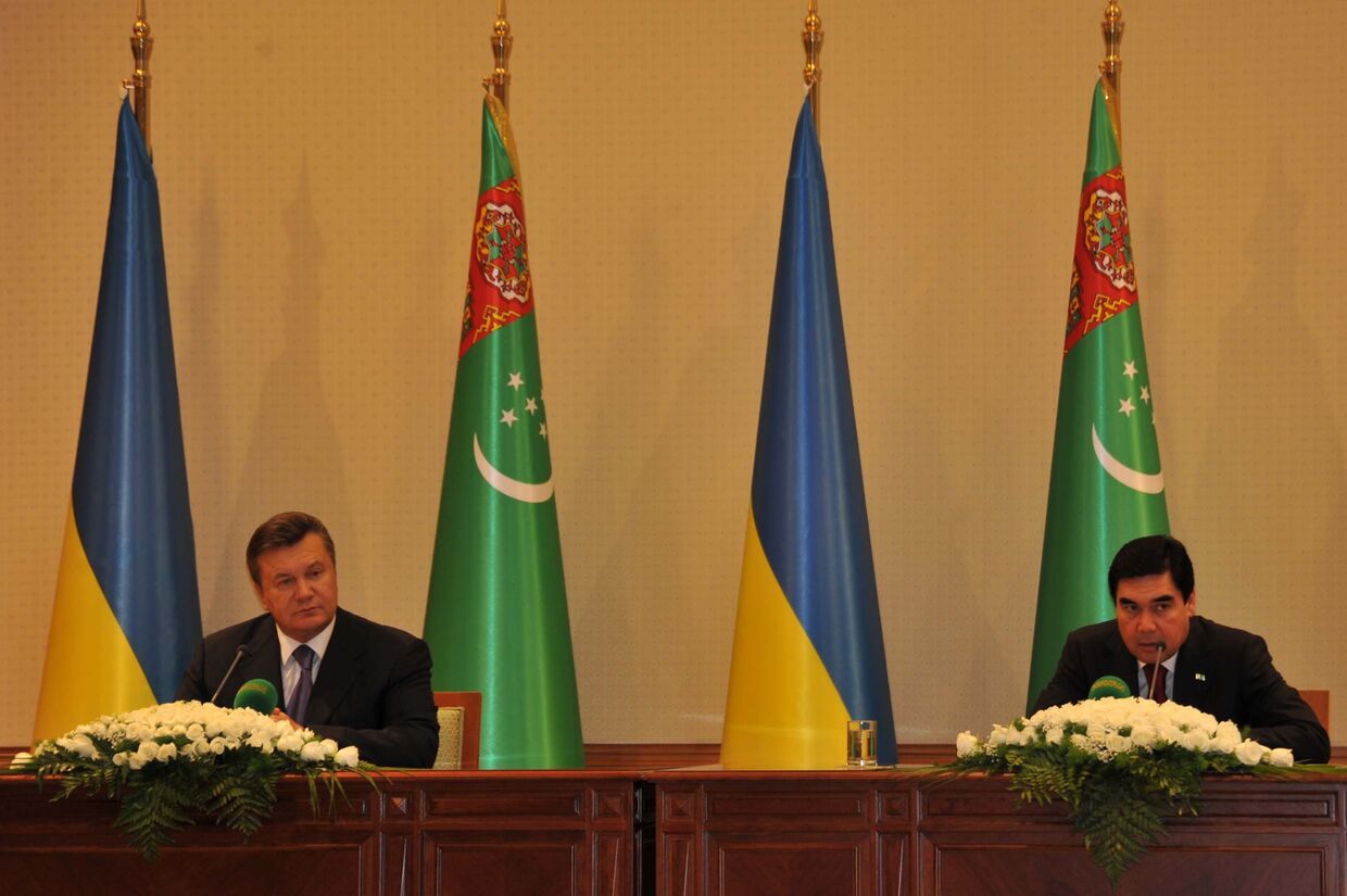 Визит Виктора Януковича в Туркмению