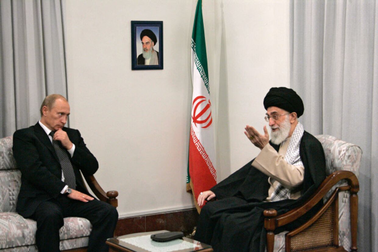 Хаменеи и Путин