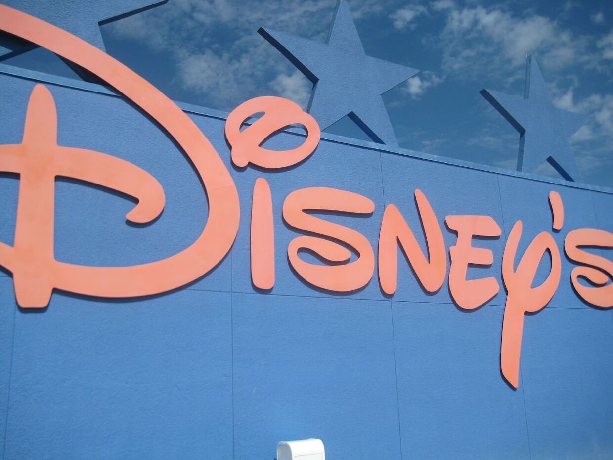 Логотип студия Disney 