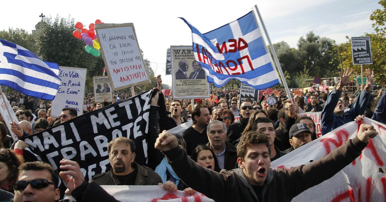 Греки протестуют против жестоких мер экономии