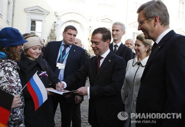 Президент РФ Д.Медведев на встрече с президентом ФРГ КюВульфом