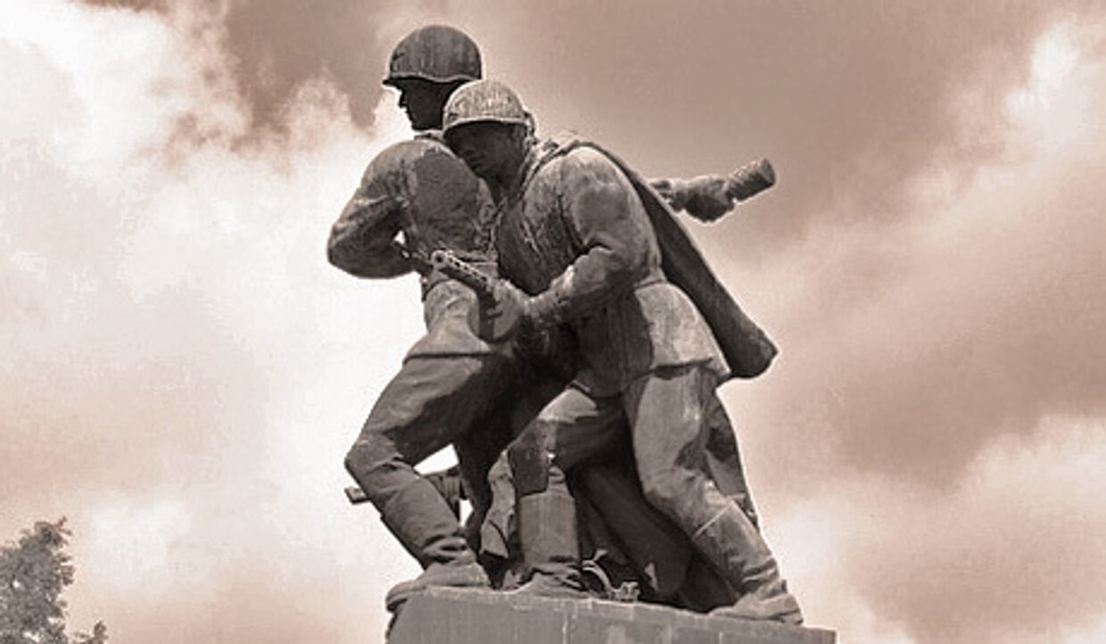 Памятник солдатам Красной армии в Варшаве