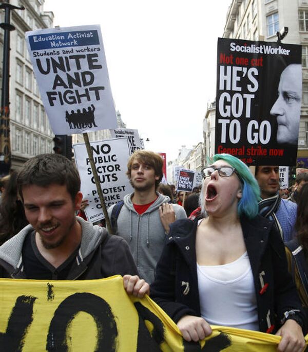 Протесты студентов в Лондоне против повышения платы за учебу