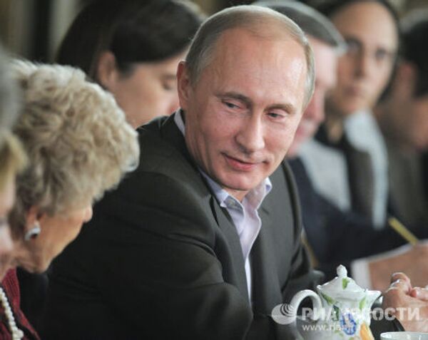В. Путин встретился с членами дискуссионного клуба «Валдай»