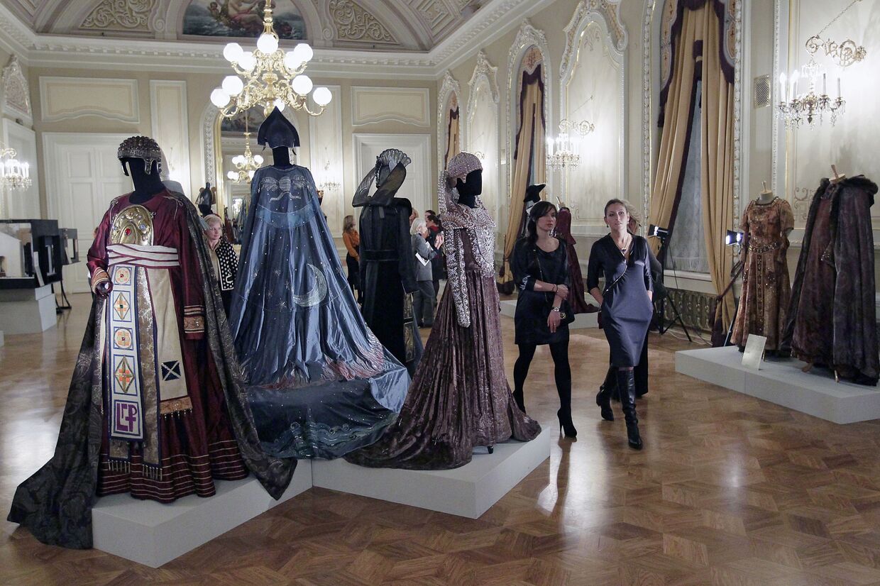 Выставка костюмов театра Ла Скала в Москве