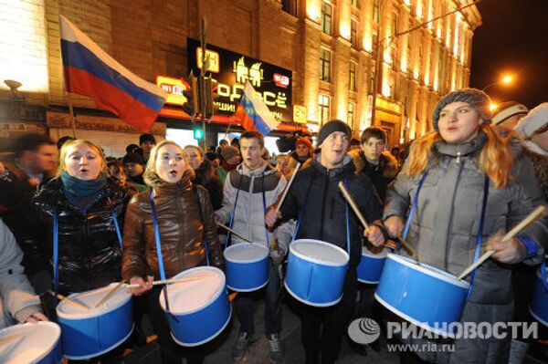 Митинг на Триумфальной площади в Москве