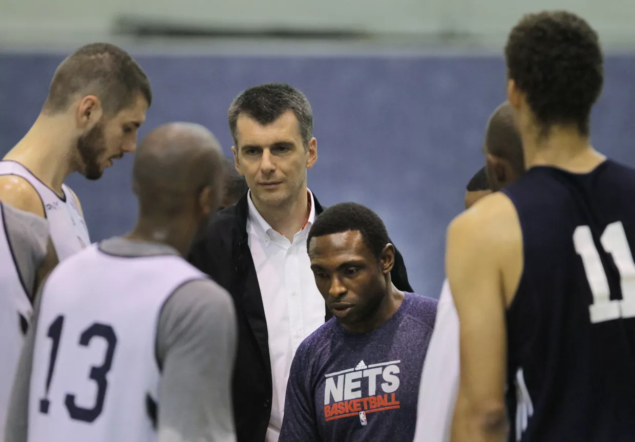 Тренировка баскетбольной команды New Jersey Nets в УСК ЦСКА
