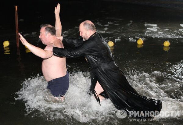 Крещенские купания в Калининграде