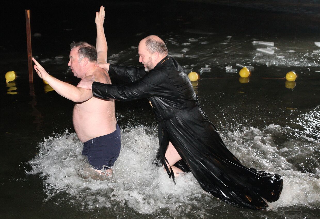 Крещенские купания в Калининграде